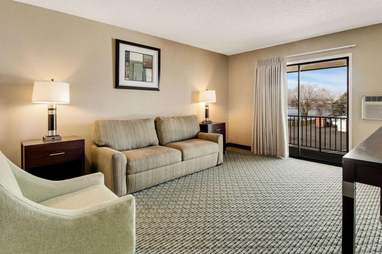 Rodeway Inn & Suites Portland - Jantzen Beach Eksteriør billede