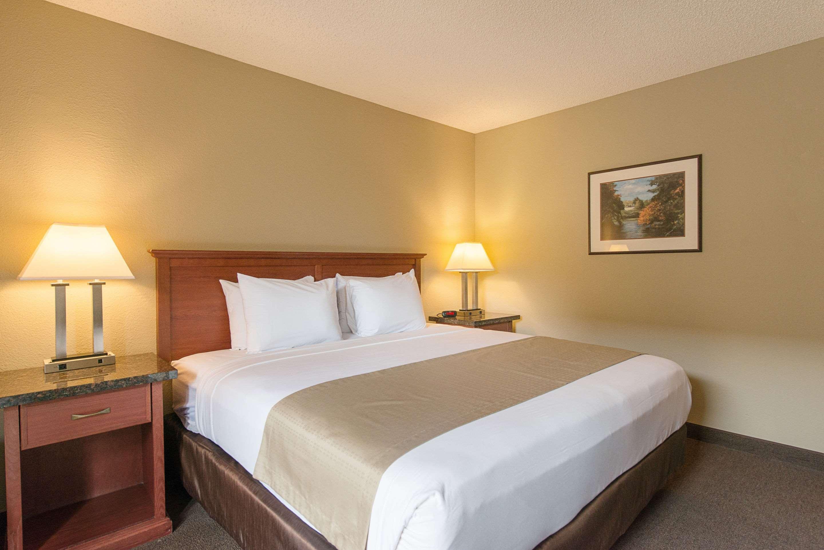 Rodeway Inn & Suites Portland - Jantzen Beach Eksteriør billede