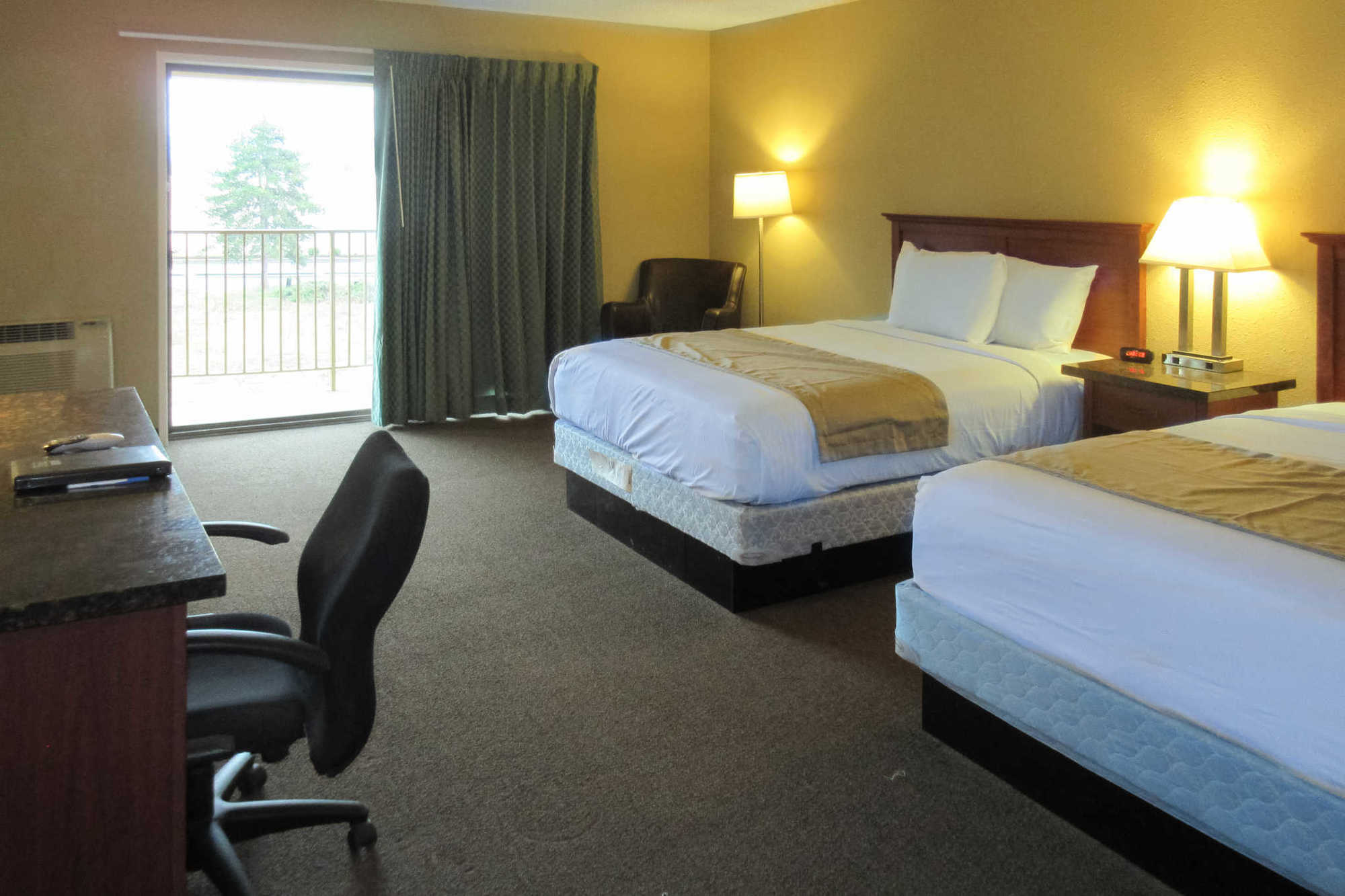 Rodeway Inn & Suites Portland - Jantzen Beach Værelse billede