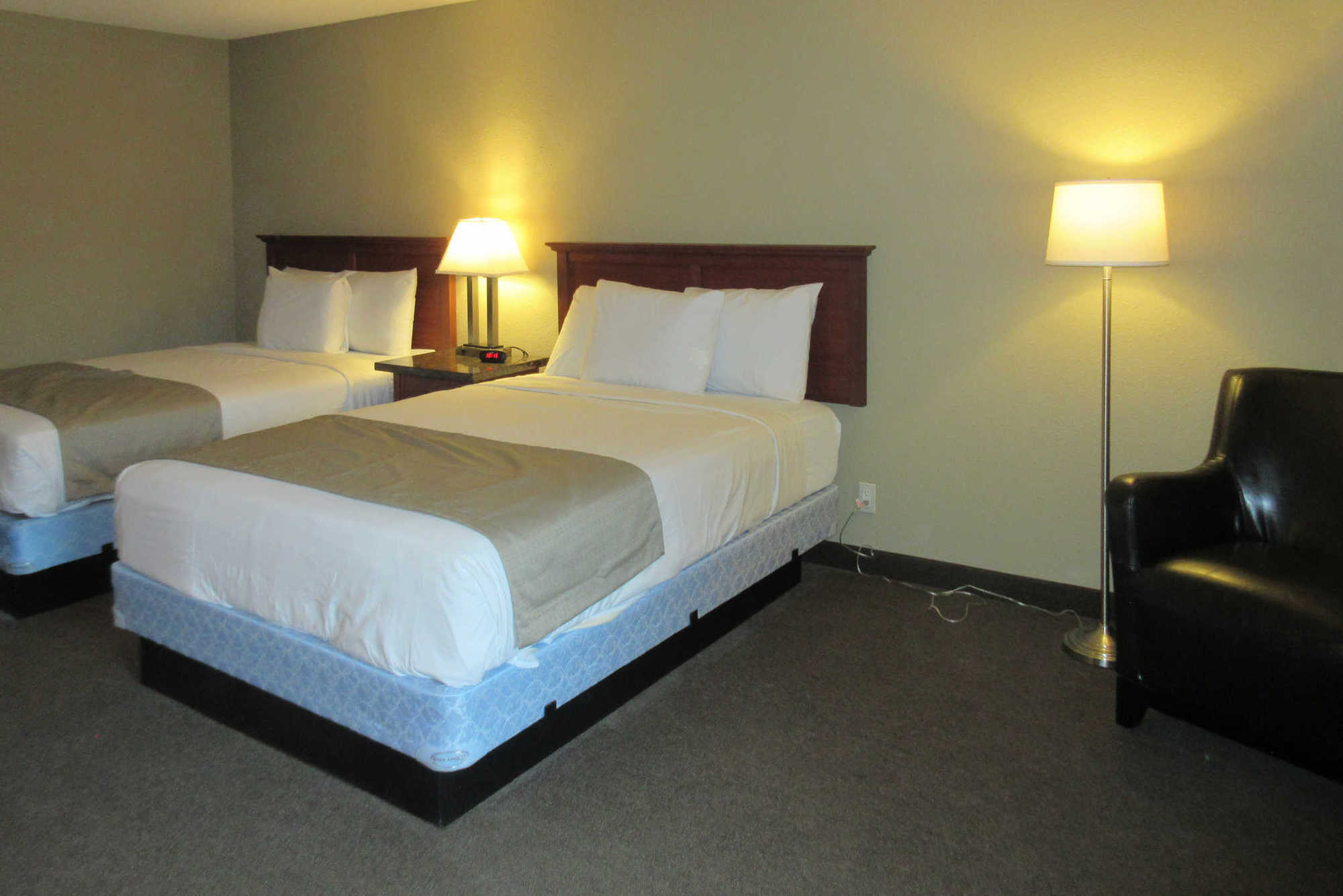 Rodeway Inn & Suites Portland - Jantzen Beach Værelse billede