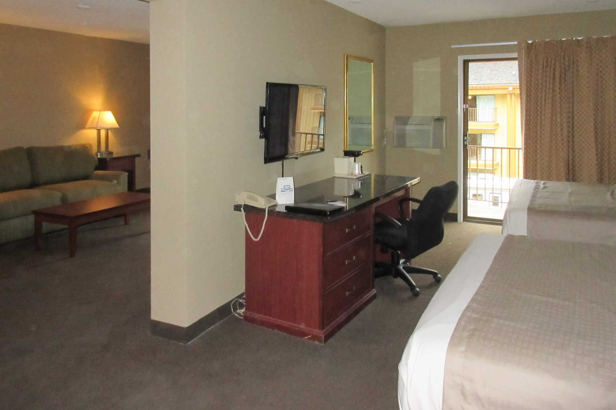 Rodeway Inn & Suites Portland - Jantzen Beach Værelse billede